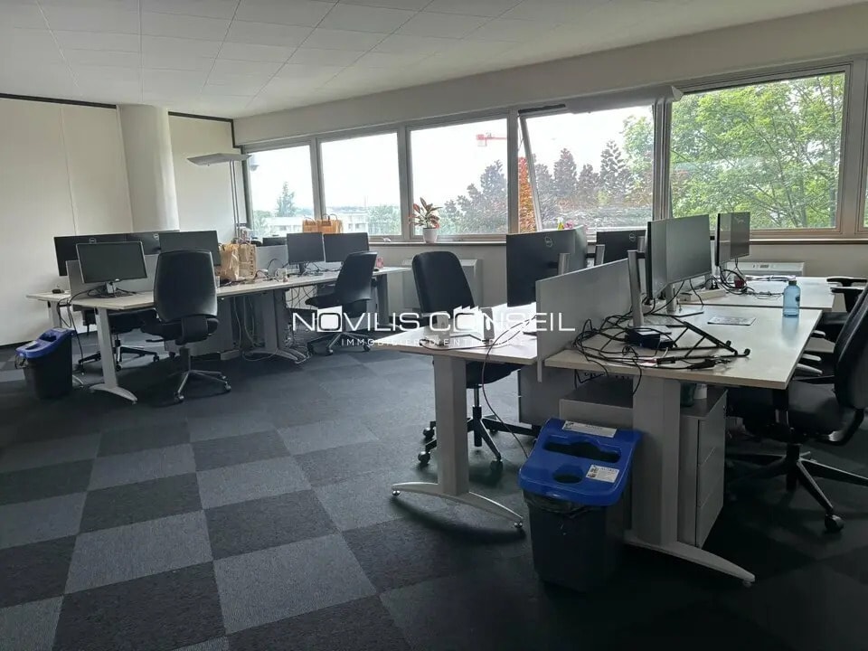 Office in Balma for lease Interior Photo- Image 1 of 12