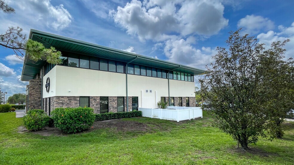 11509 Palmbrush Trl, Bradenton, FL à louer - Photo du bâtiment - Image 3 de 15