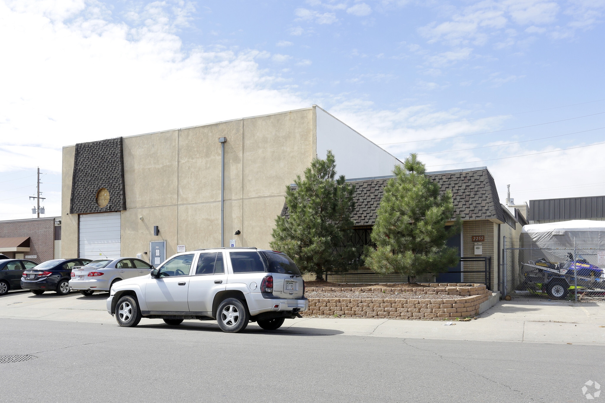 2255-2275 S Kalamath St, Denver, CO for lease Primary Photo- Image 1 of 7