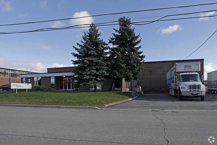 992 Rangeview Rd, Mississauga, ON for lease - Primary Photo - Image 1 of 4