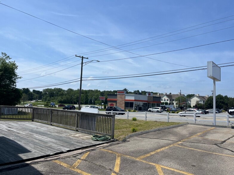 6920 Post Rd, North Kingstown, RI for lease - Building Photo - Image 2 of 11
