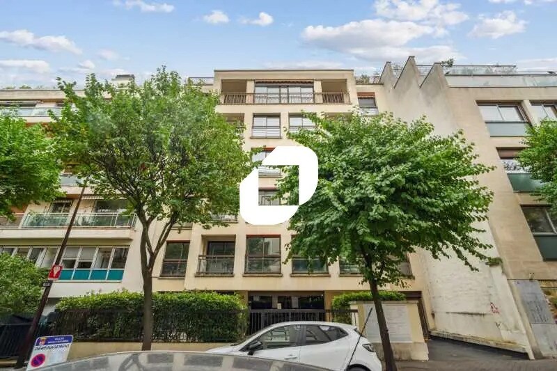 10 Rue Beffroy, Neuilly-sur-Seine for sale - Building Photo - Image 1 of 14