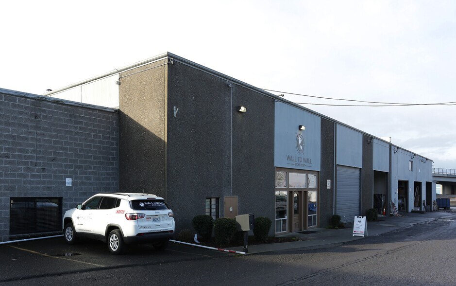 1305 W 17th St, Vancouver, WA à louer - Photo du bâtiment - Image 1 de 5