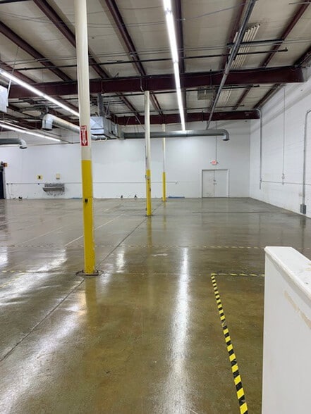 6111-6117 Maxtown Rd, Westerville, OH à louer - Photo intérieure - Image 2 de 39