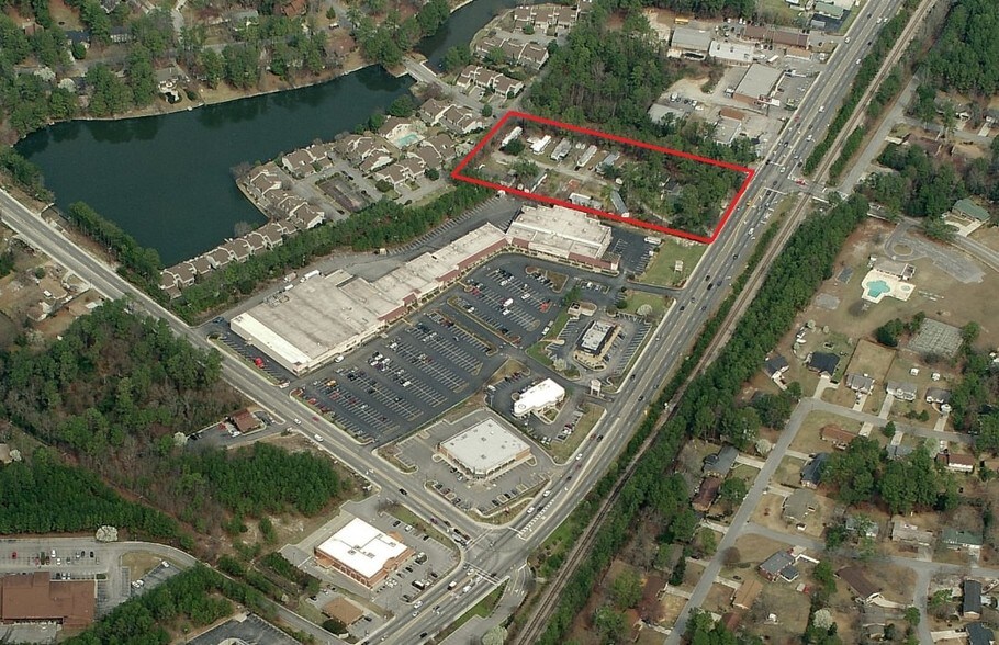 9133 Two Notch Rd, Columbia, SC à vendre - Photo du bâtiment - Image 2 de 2