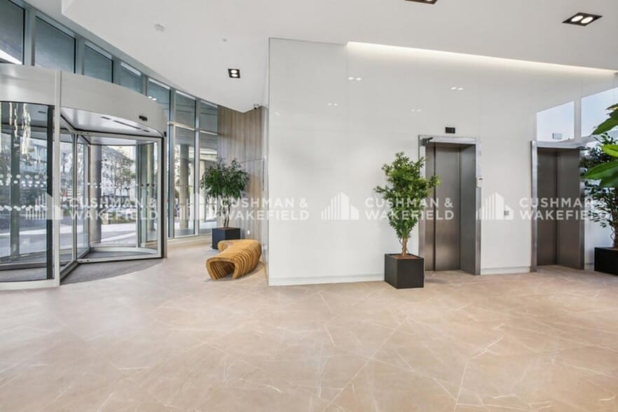 9-35 Avenue Pierre De Coubertin, Paris à vendre - Photo du bâtiment - Image 3 de 14