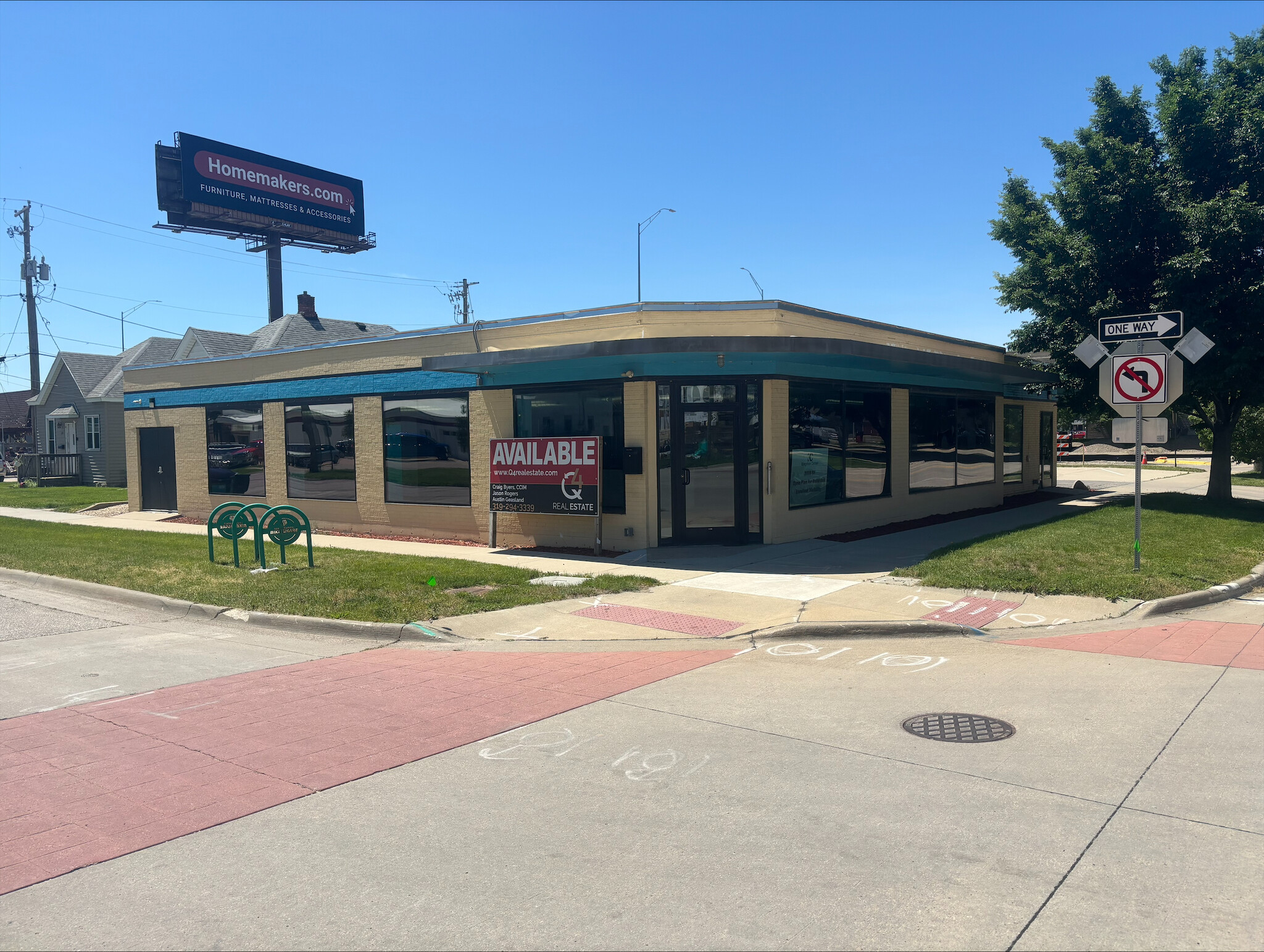 301 2nd Ave SW, Cedar Rapids, IA for lease Building Photo- Image 1 of 8