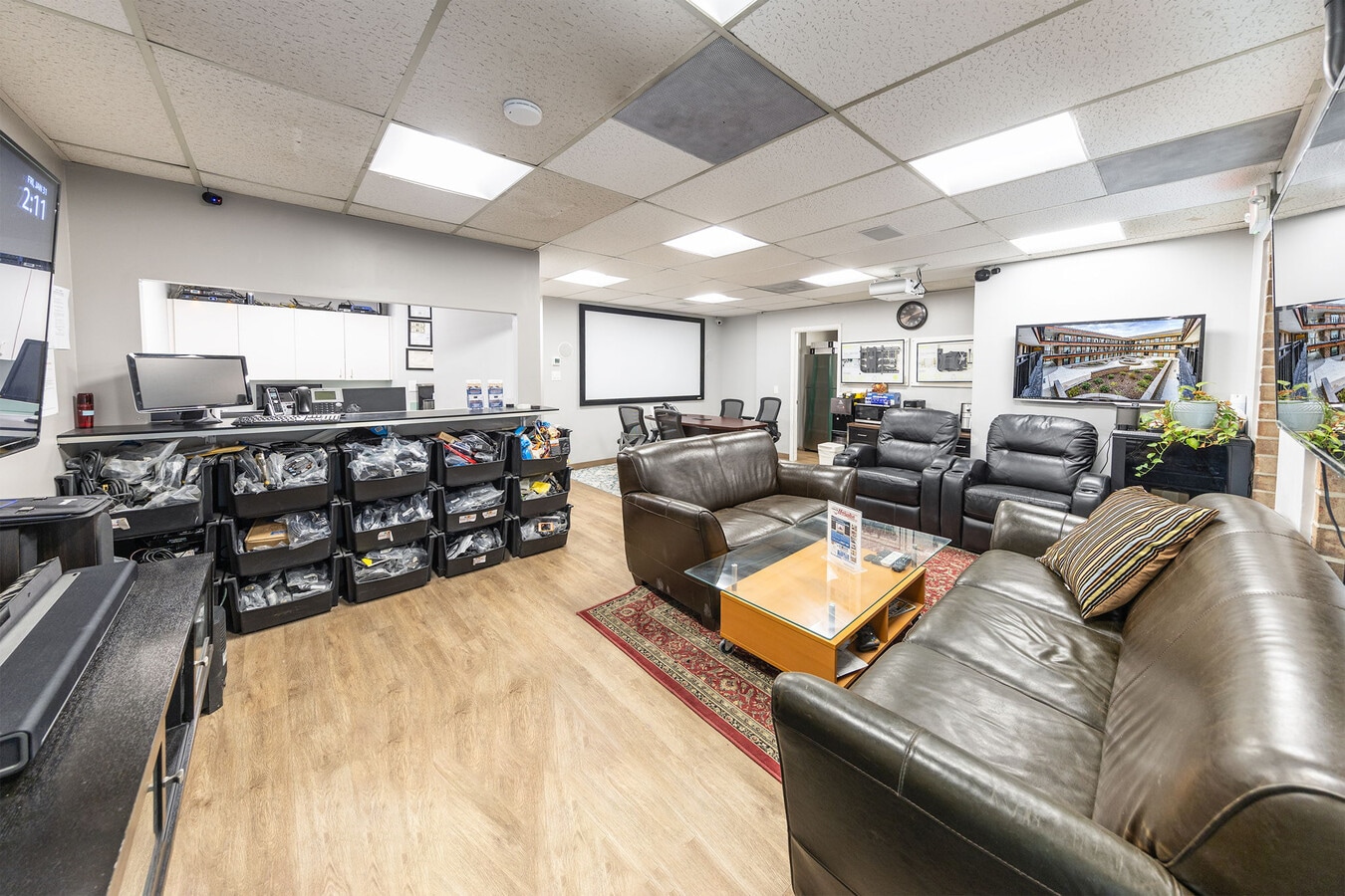 6116 Rolling Rd, Springfield, VA 22152 - Unit 109 -  - Interior Photo - Image 1 of 12