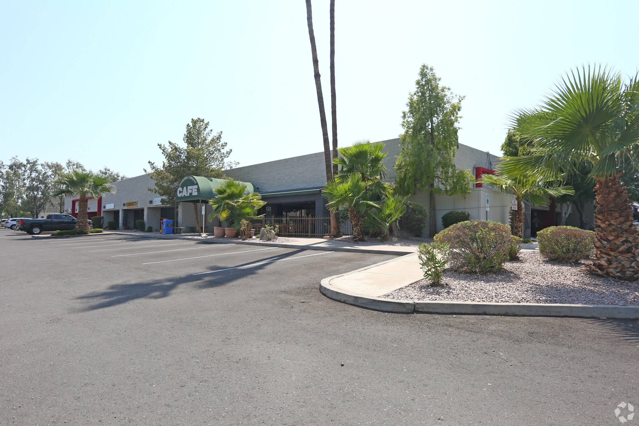 535 W Iron Ave, Mesa, AZ for lease Primary Photo- Image 1 of 12