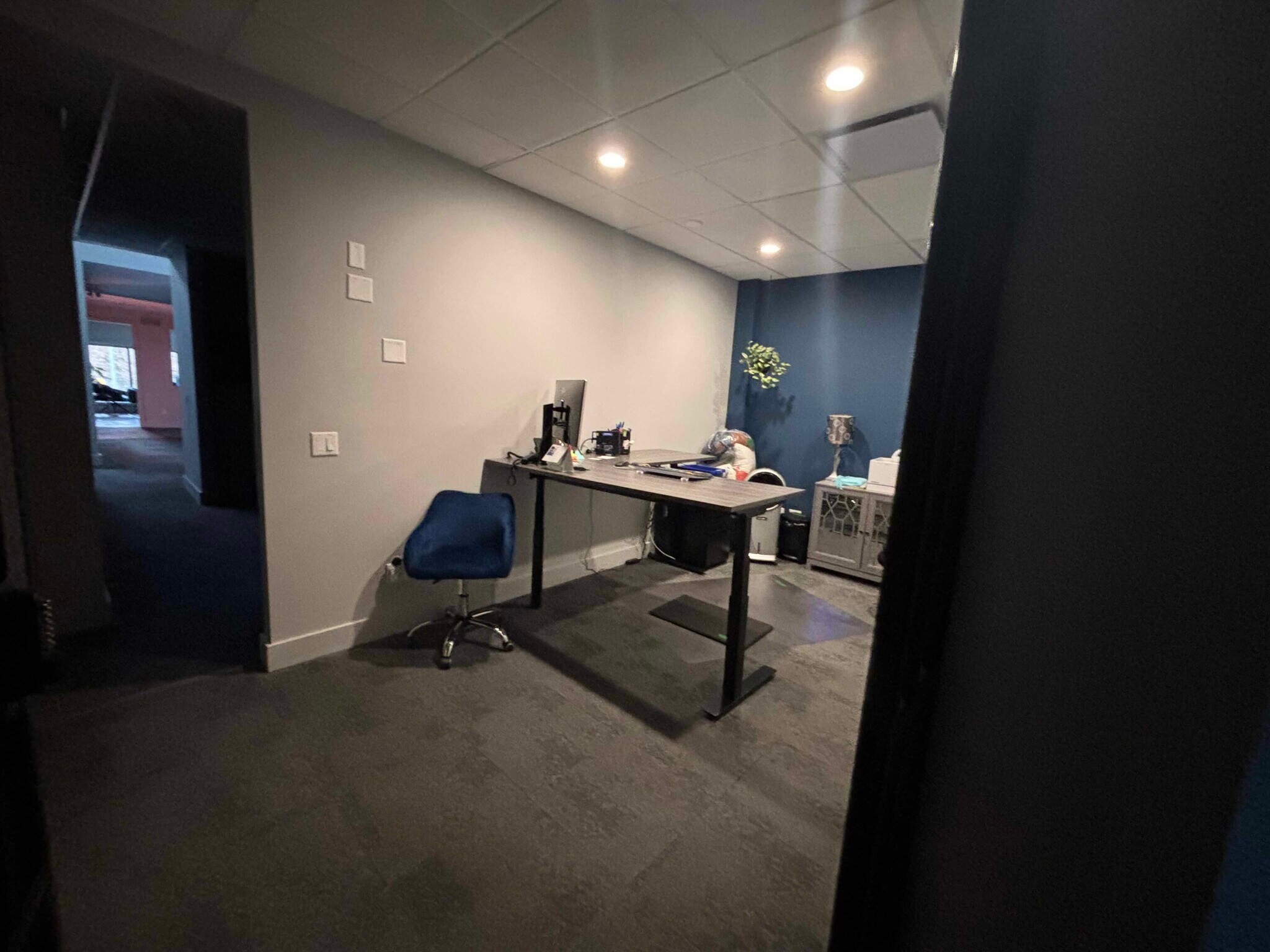 1455 Ellis St, Kelowna, BC à louer Photo intérieure- Image 1 de 1