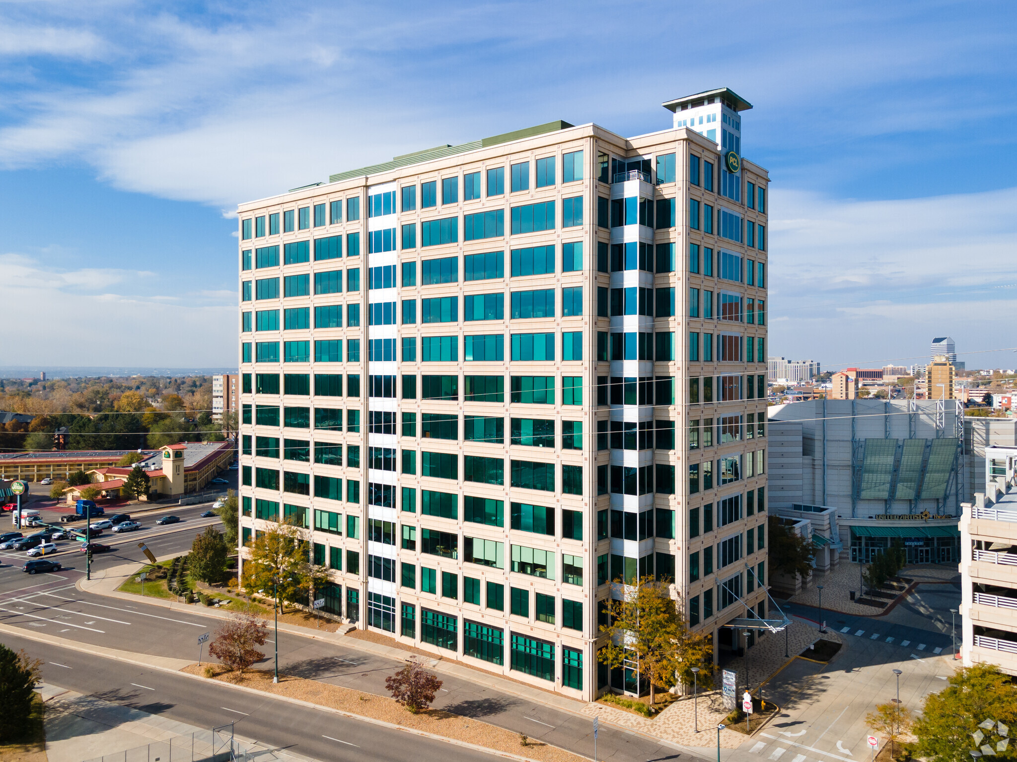 2000 S Colorado Blvd, Denver, CO for lease Building Photo- Image 1 of 4