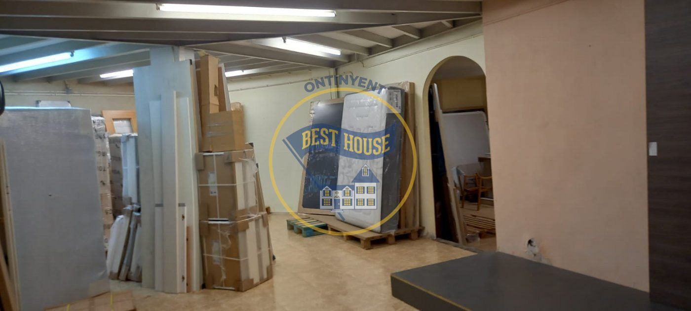 Retail in Ontinyent for sale Building Photo- Image 1 of 11