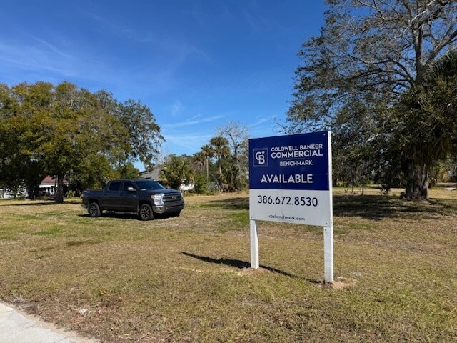 239 S Dr Martin Luther King Jr Blvd, Daytona Beach, FL à vendre - Photo du bâtiment - Image 3 de 4