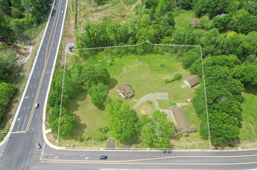 346 Matthew Rd, Gaffney, SC à vendre - Photo du bâtiment - Image 2 de 4