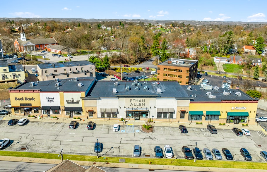 1680 Washington Rd, Pittsburgh, PA à vendre - Photo du bâtiment - Image 3 de 8
