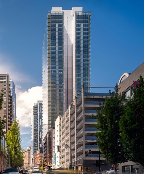 875 3rd Ave, Seattle, WA à louer - Photo du bâtiment - Image 2 de 15