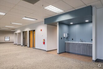 7650 Magna Dr, Belleville, IL for lease Interior Photo- Image 1 of 6