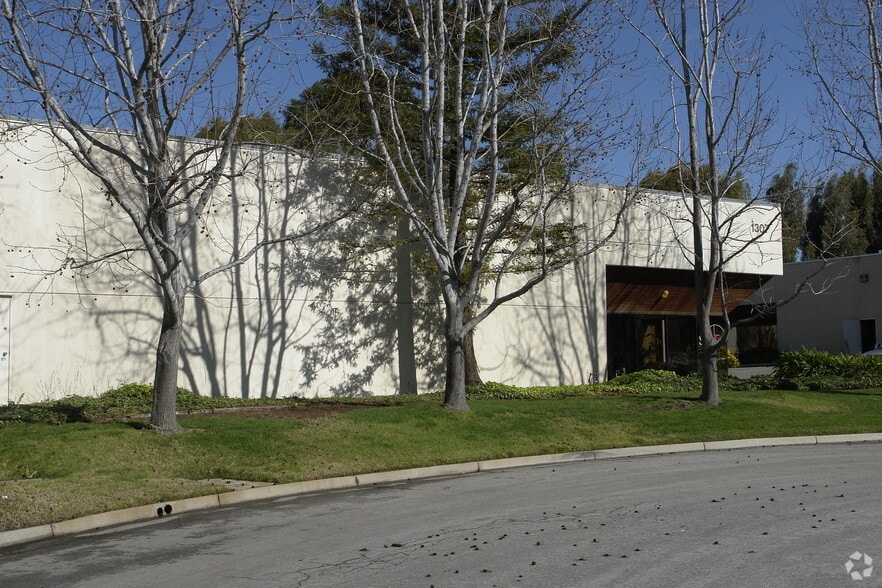 1307 Fulton Pl, Fremont, CA for lease - Building Photo - Image 2 of 2