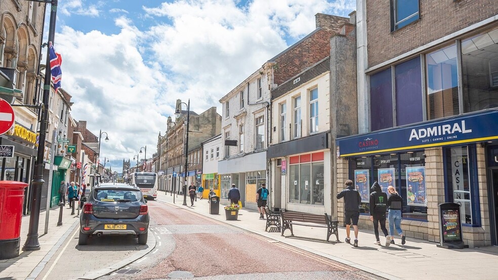 70 Newgate St, Bishop Auckland for sale - Building Photo - Image 2 of 5