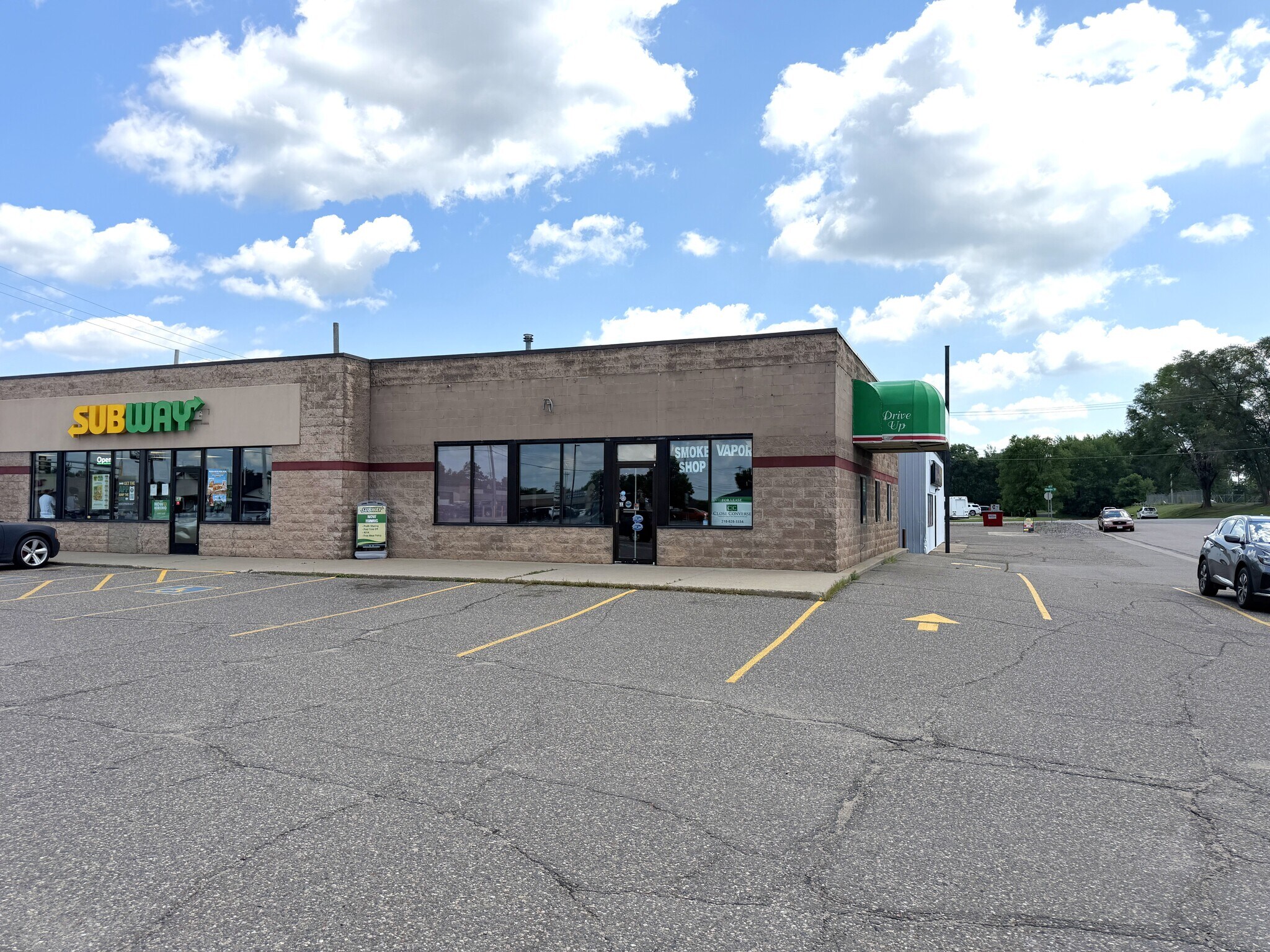 421 W Washington St, Brainerd, MN à louer Photo intérieure- Image 1 de 10