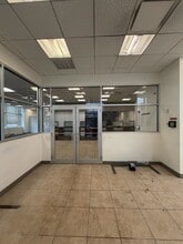 114-20 Jamaica Ave, Jamaica, NY à louer Photo intérieure- Image 1 de 15