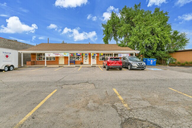 More details for 2680 Youngfield St, Lakewood, CO - Retail for Lease