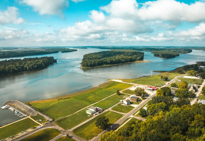 1 Tara Point, Grafton, IL à vendre - Photo du bâtiment - Image 3 de 86