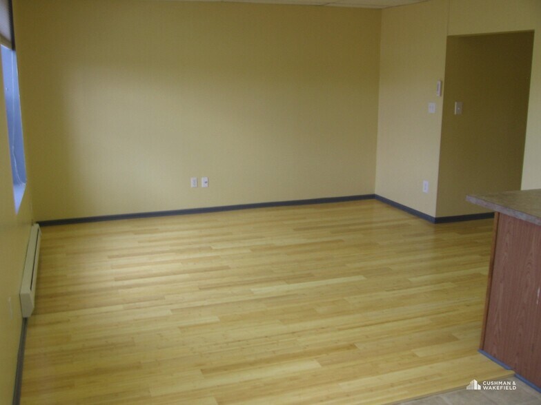 226 1st St, Ault, CO à louer - Photo du bâtiment - Image 3 de 12