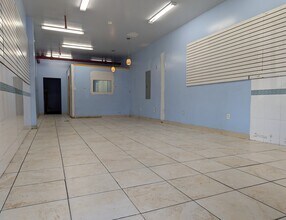 3421-3439 Boston Rd, Bronx, NY for lease Interior Photo- Image 2 of 7