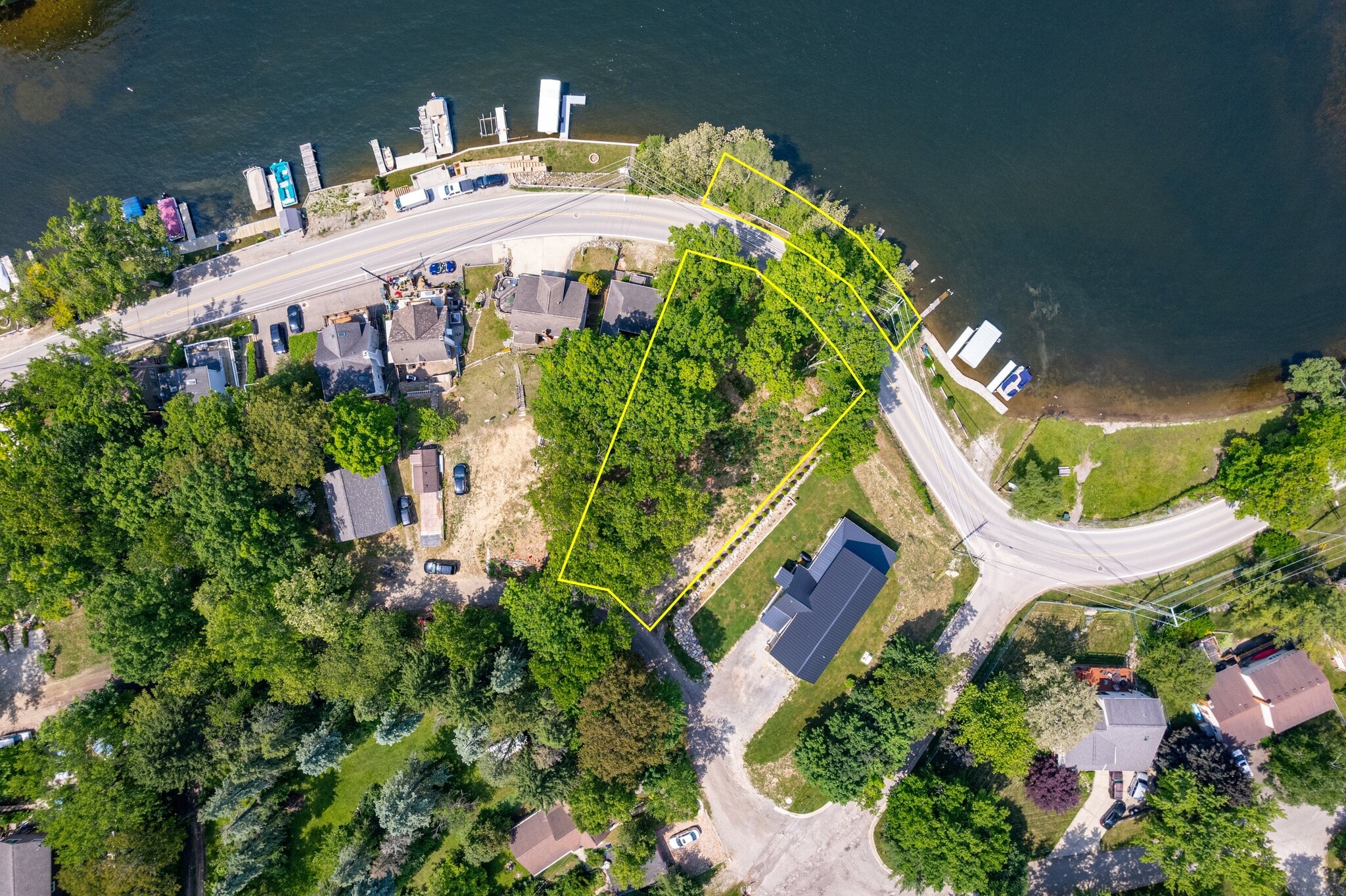 411 Heights rd, Lake Orion, MI for sale Primary Photo- Image 1 of 13