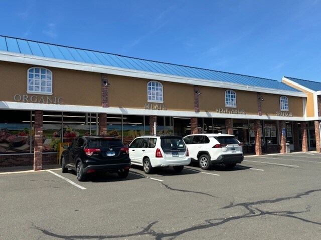 141 Main St, New Hartford, CT à vendre - Photo du bâtiment - Image 3 de 7