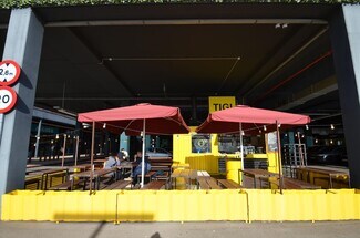 Plus de détails pour Commerce de détail à louer