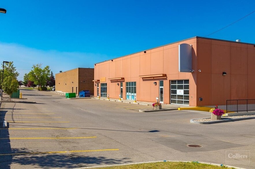808-816 55th Ave NE, Calgary, AB for lease - Building Photo - Image 3 of 10