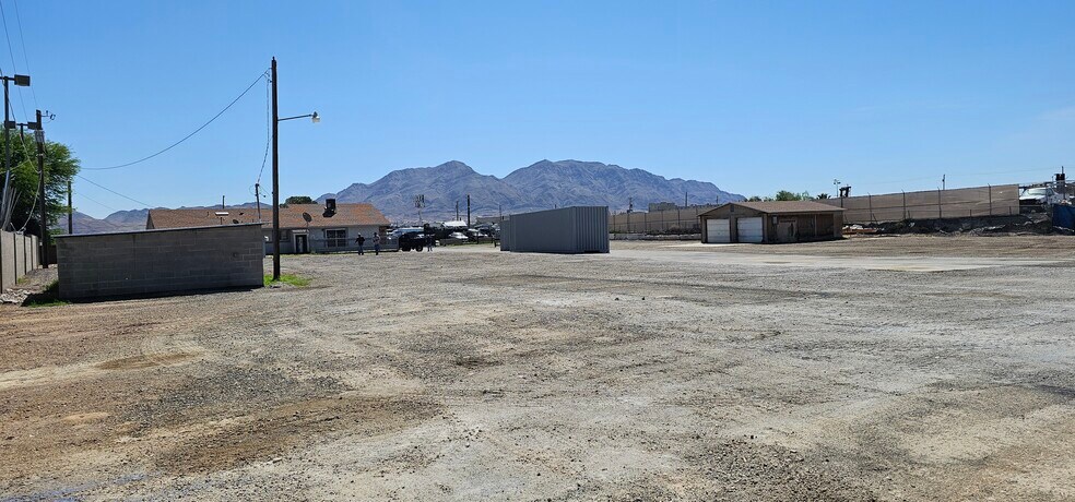 2929 Ringe Ln, Las Vegas, NV à louer - Photo du bâtiment - Image 1 de 5