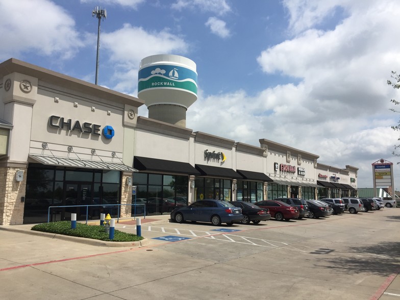 708-722 E Interstate 30, Rockwall, TX for sale - Building Photo - Image 1 of 1