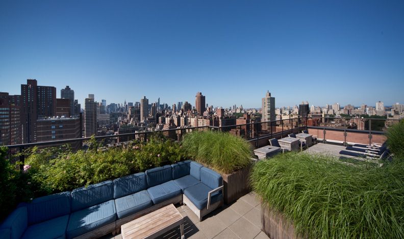 175 E 96th St, New York, NY à louer - Photo du bâtiment - Image 2 de 16