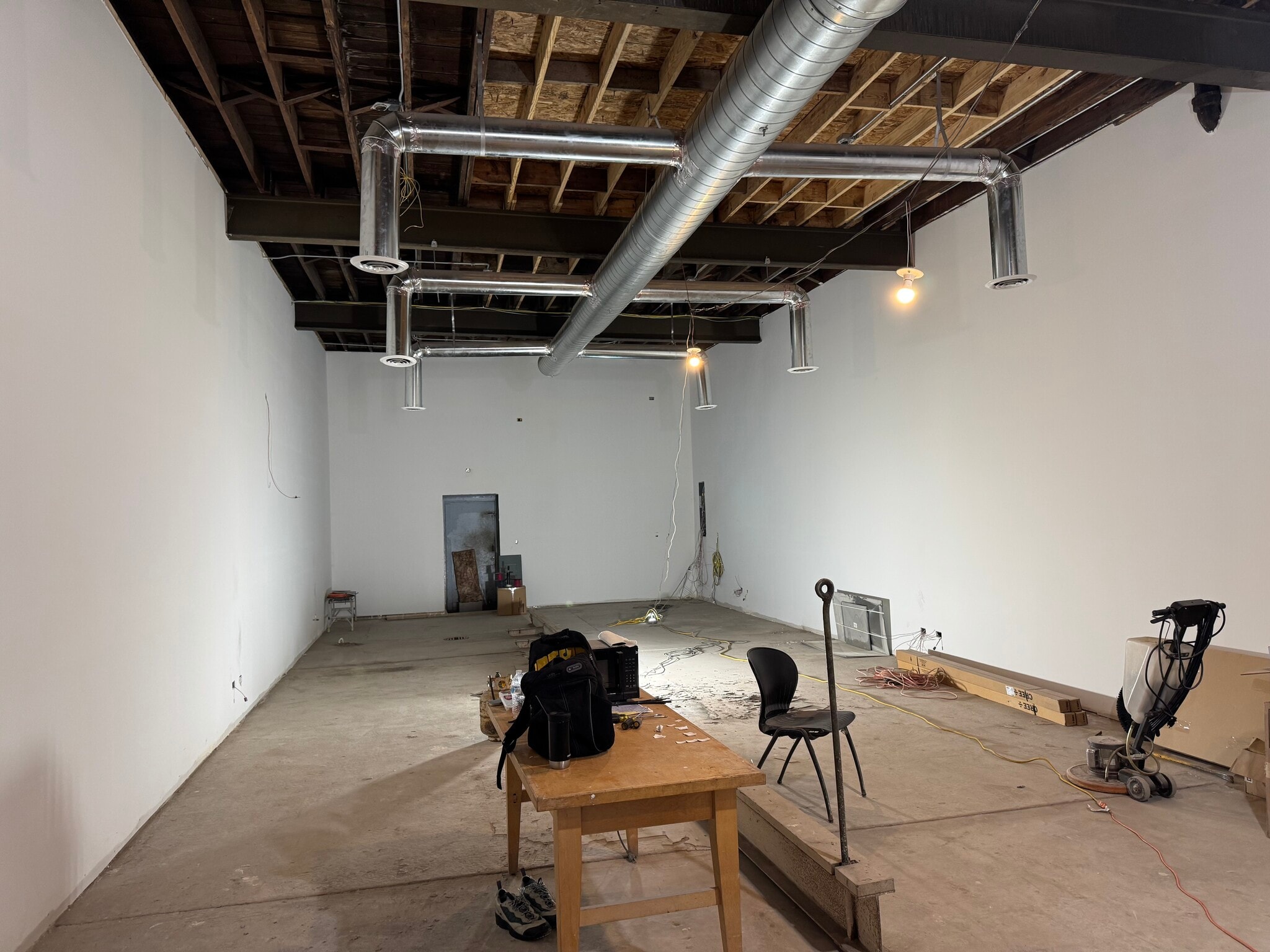 3808 W North Ave, Chicago, IL à louer Photo intérieure- Image 1 de 3