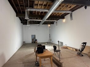 3808 W North Ave, Chicago, IL à louer Photo intérieure- Image 1 de 3