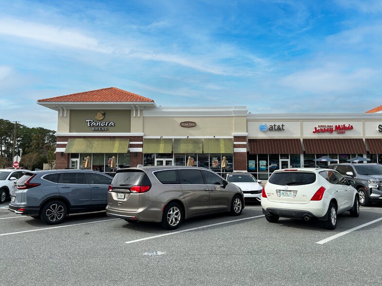 1012 W Main St, Inverness, FL à louer - Photo du bâtiment - Image 3 de 4