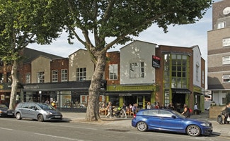 Plus de détails pour 220-226 Chiswick High Rd, Londres - Commerce de détail à vendre