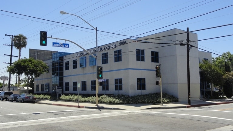 9604 Artesia Blvd, Bellflower, CA for lease - Building Photo - Image 2 of 5