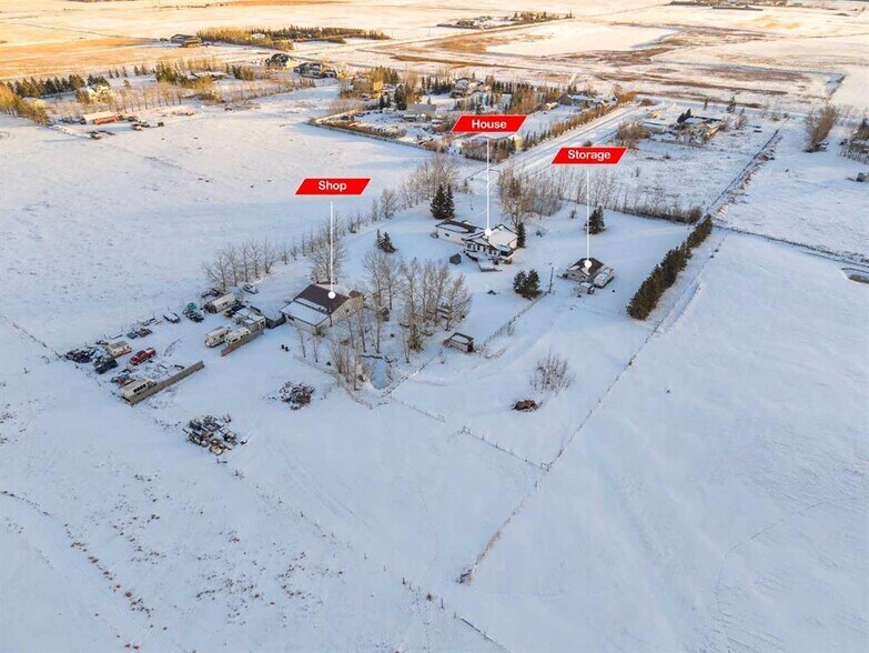 283058 Township Road 245a, Conrich, AB à vendre - Aérien - Image 3 de 4