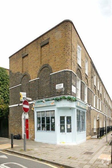 49A Skinner St, London for lease - Building Photo - Image 2 of 17