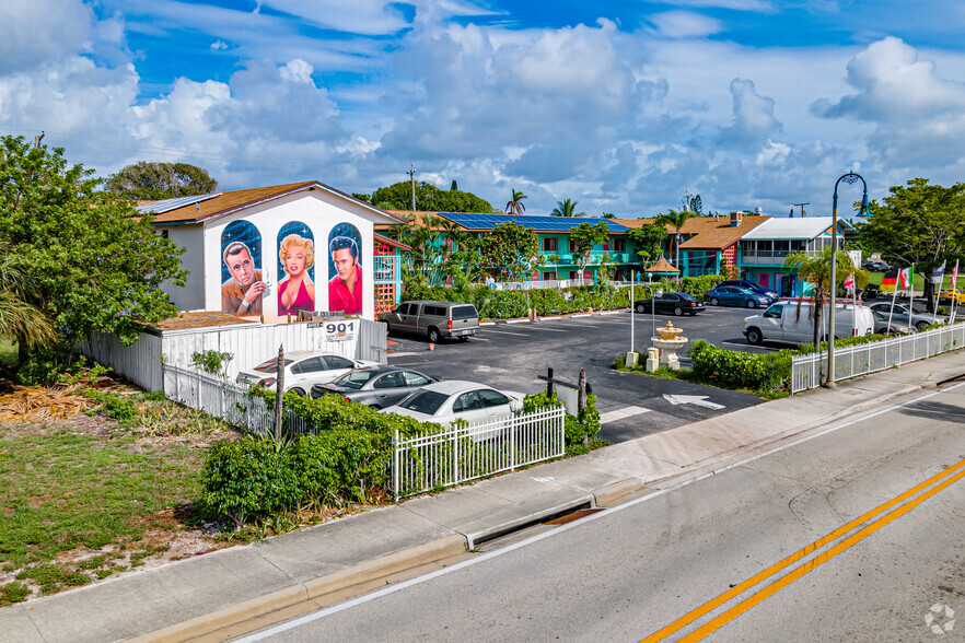 901 S Federal Hwy, Lake Worth, FL for sale - Building Photo - Image 2 of 38