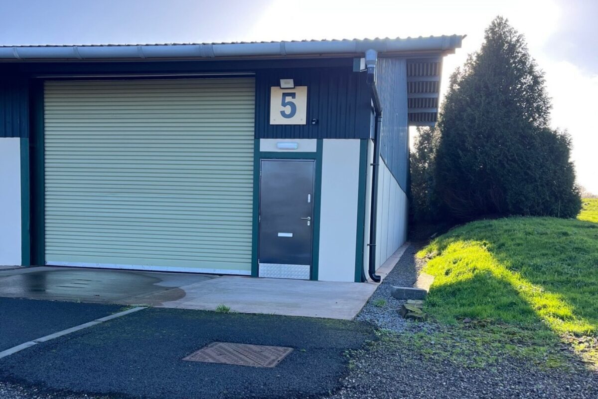 Oil Mill Ln, Exeter for lease Primary Photo- Image 1 of 2