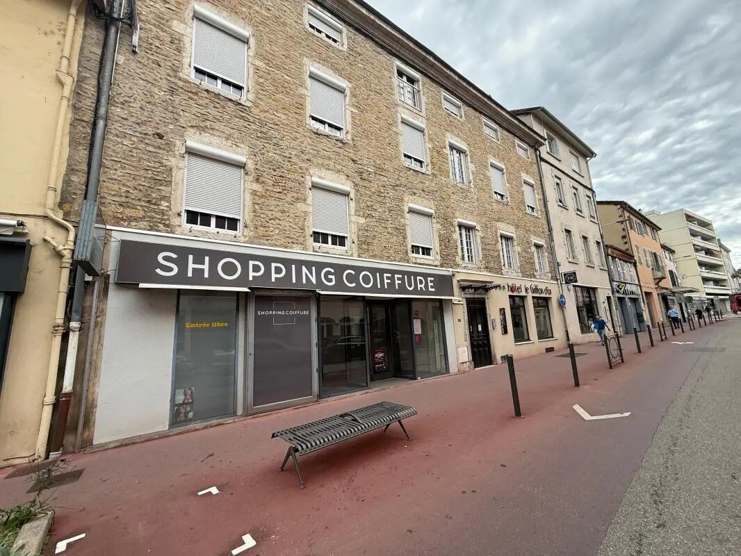 Flex dans Bourg-en-Bresse à louer Photo du bâtiment- Image 1 de 5