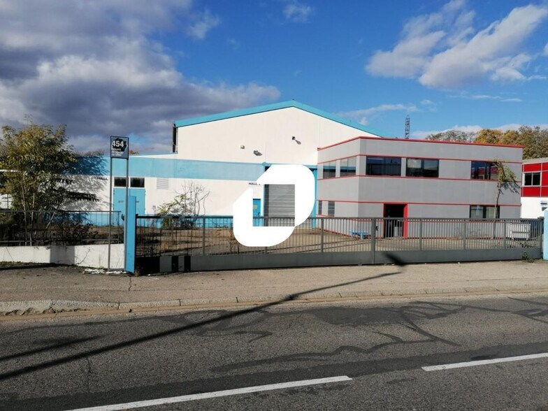 454 Chemin Du Champ De Lière, Rillieux-la-Pape for sale - Building Photo - Image 1 of 7