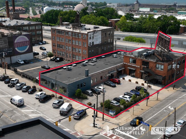 Plus de détails pour 2814 Detroit Ave, Cleveland, OH - Bureau à vendre
