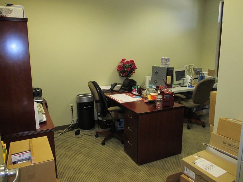 4168 Abbotts Bridge Rd, Duluth, GA for lease - Interior Photo - Image 3 of 28