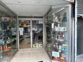 Commerce de détail dans Badalona, Barcelona à louer Photo intérieure- Image 2 de 26
